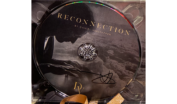 reconnectionAlbum